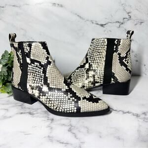 Marc Fisher Vivica Snake Print Leather Ankle Boots Size 5
